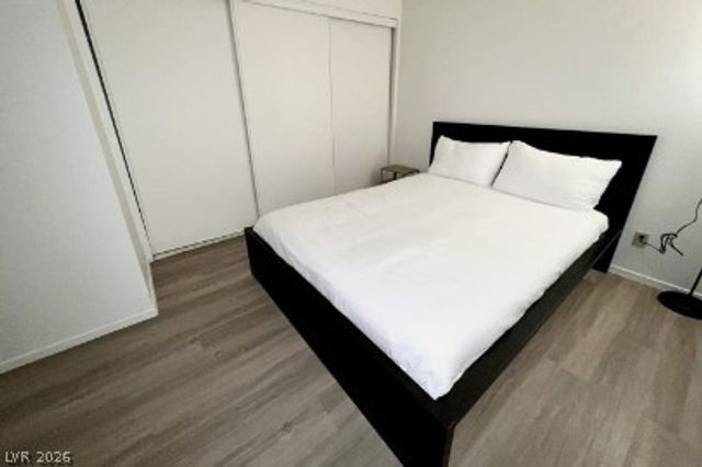 4650 Koval 14 Lane, Las Vegas, NV 89109