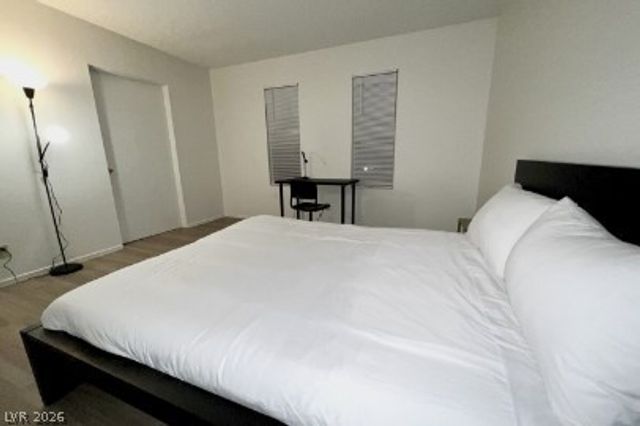 4650 Koval 14 Lane, Las Vegas, NV 89109