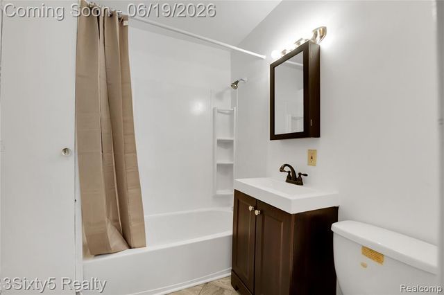 6562 Westpoint Street, Taylor, MI 48180