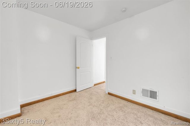 6562 Westpoint Street, Taylor, MI 48180