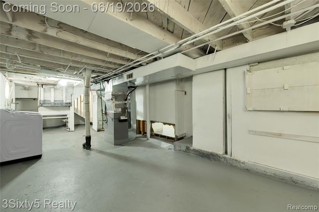 6562 Westpoint Street, Taylor, MI 48180
