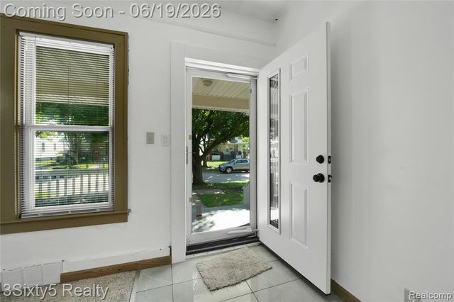 6562 Westpoint Street, Taylor, MI 48180
