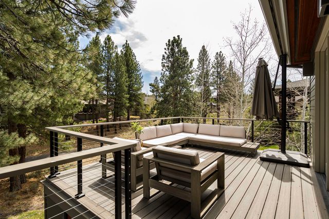 2861 NW Perlette Lane, Bend, OR 97703