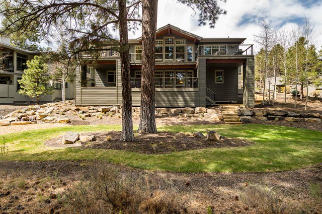 2861 NW Perlette Lane, Bend, OR 97703