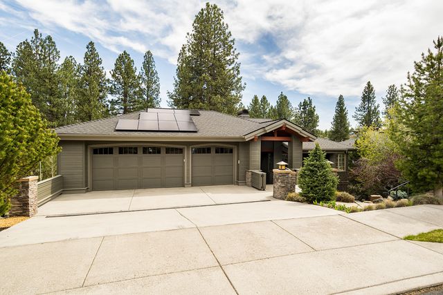 2861 NW Perlette Lane, Bend, OR 97703