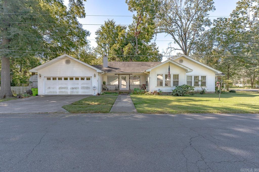 503 Jefferson Street, Lonoke, AR 72086