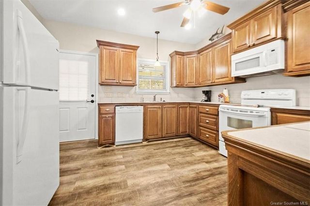 122 Bank Street, Lake Charles, LA 70607