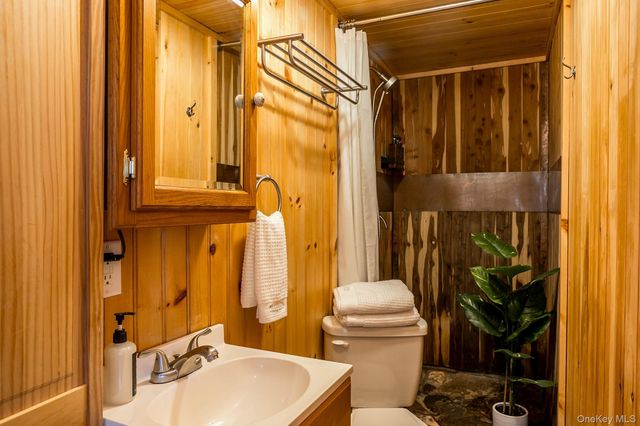 165 High Falls Road Extension, Catskill, NY 12414