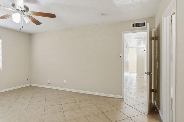 3919 Cypressdale Drive, Spring, TX 77388