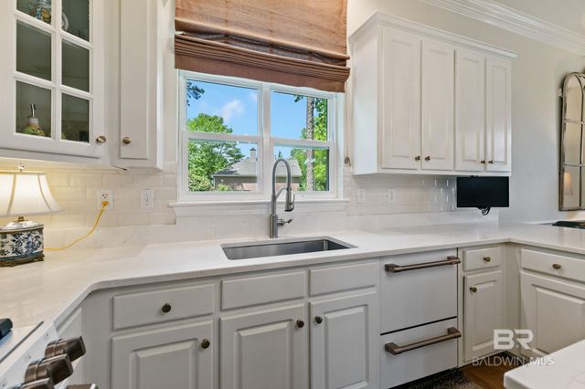 9025 Pine Run, Daphne, AL 36527