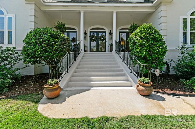 9025 Pine Run, Daphne, AL 36527