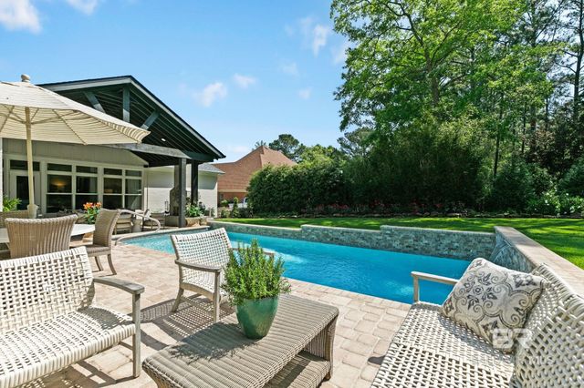 9025 Pine Run, Daphne, AL 36527