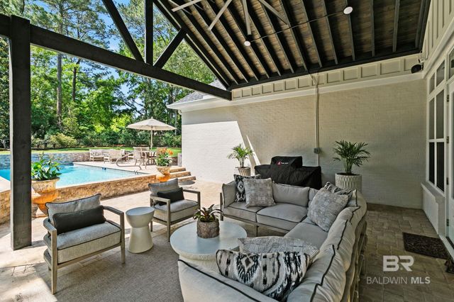 9025 Pine Run, Daphne, AL 36527