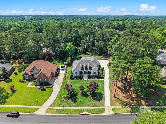 9025 Pine Run, Daphne, AL 36527