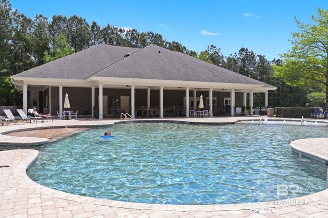 9025 Pine Run, Daphne, AL 36527