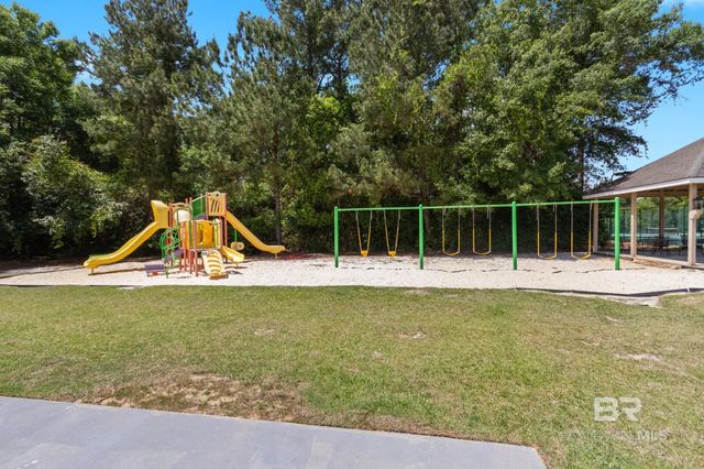 9025 Pine Run, Daphne, AL 36527