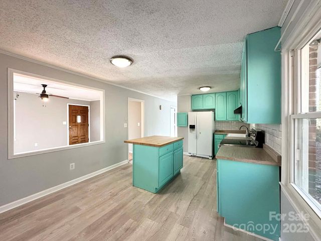 2238 Flatwood Road, Lenoir, NC 28645