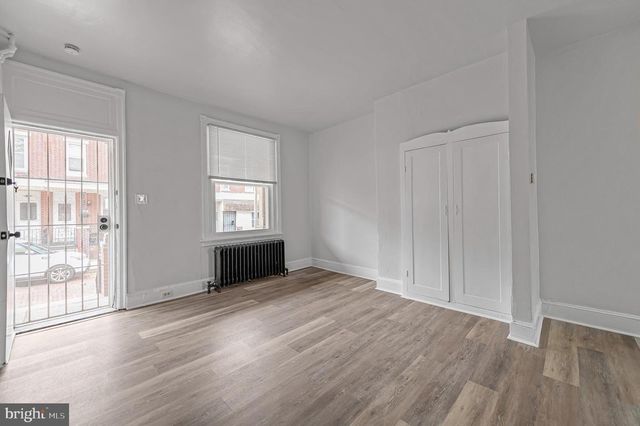 5328 HEDGE ST, Philadelphia, PA 19124