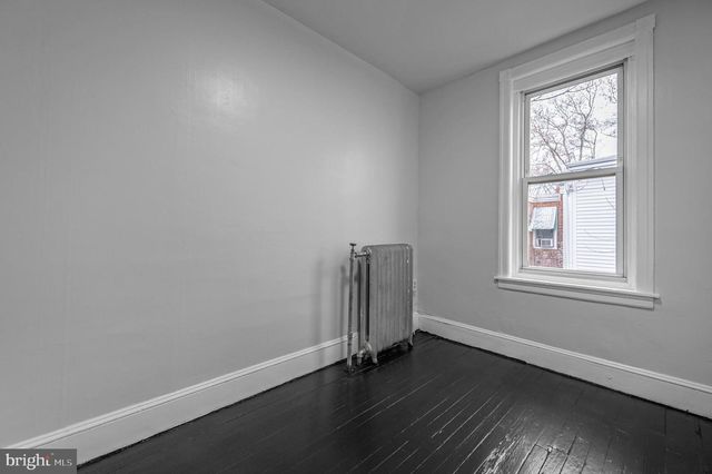 5328 HEDGE ST, Philadelphia, PA 19124