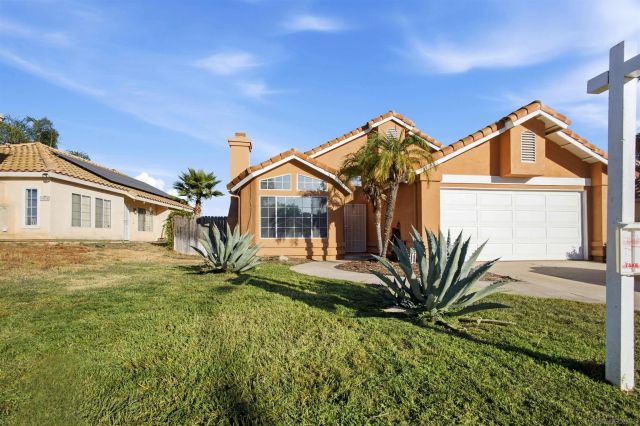 39766 Del Val Dr, Murrieta, CA 92562