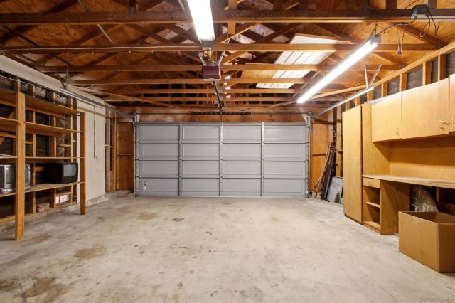 39766 Del Val Dr, Murrieta, CA 92562