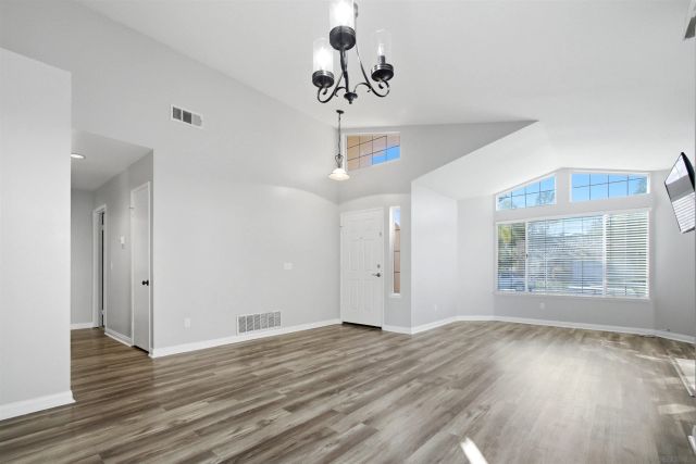 39766 Del Val Dr, Murrieta, CA 92562