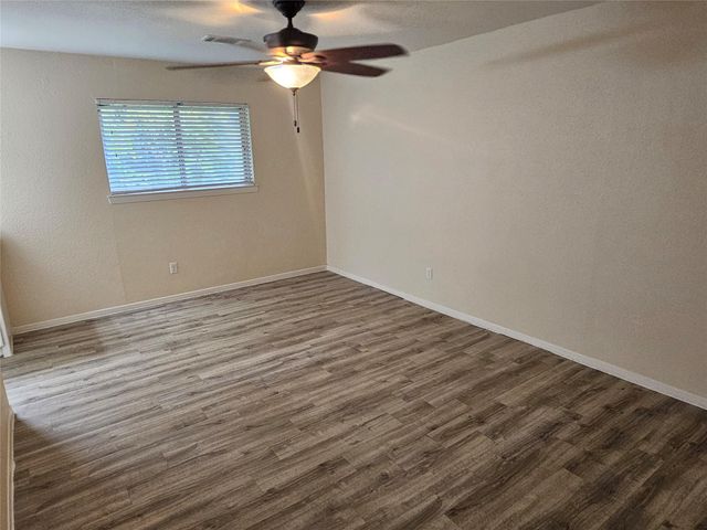 1113 E Amherst Lane, Deer Park, TX 77536