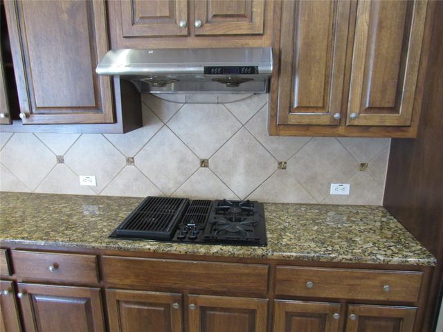 8009 Pamplona Vista CV, Austin, TX 78739