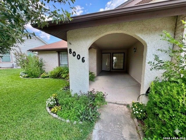 8006 Harper Valley, Live Oak, TX 78233