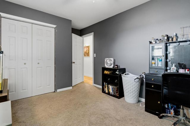 8205 Westlawn Drive, Franklin, OH 45005