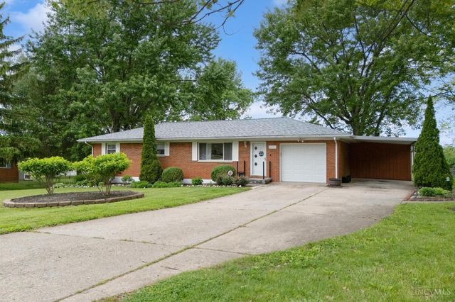 8205 Westlawn Drive, Franklin, OH 45005
