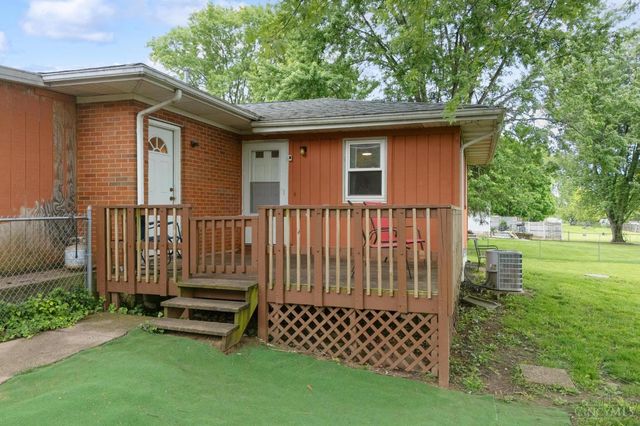 8205 Westlawn Drive, Franklin, OH 45005