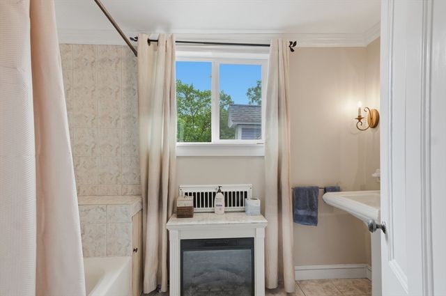 239 Fairmount Street, Lowell, MA 01852