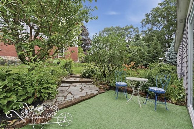 239 Fairmount Street, Lowell, MA 01852