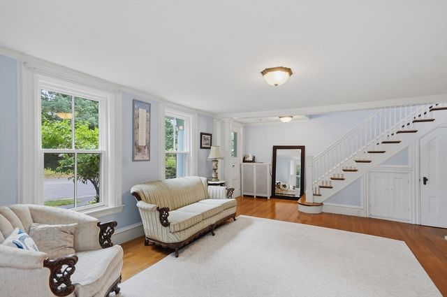 239 Fairmount Street, Lowell, MA 01852