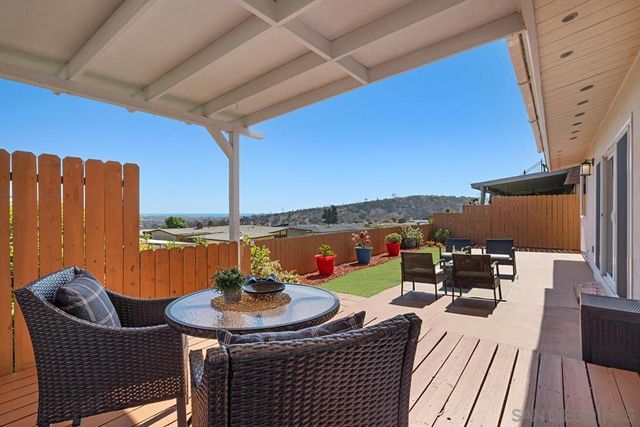 3197 Wayne Ln, San Diego, CA 92117