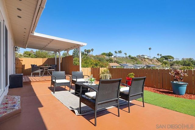 3197 Wayne Ln, San Diego, CA 92117
