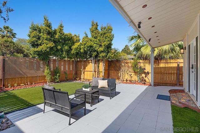 3197 Wayne Ln, San Diego, CA 92117