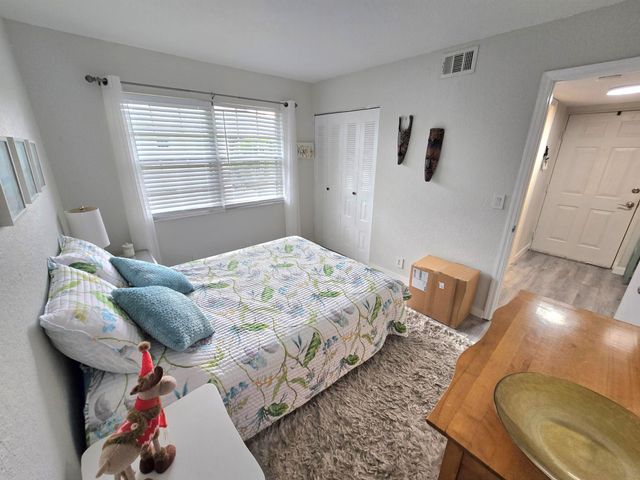 1503 SE Royal Green Circle 201, Port St Lucie, FL 34952