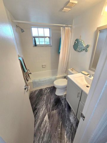 1503 SE Royal Green Circle 201, Port St Lucie, FL 34952