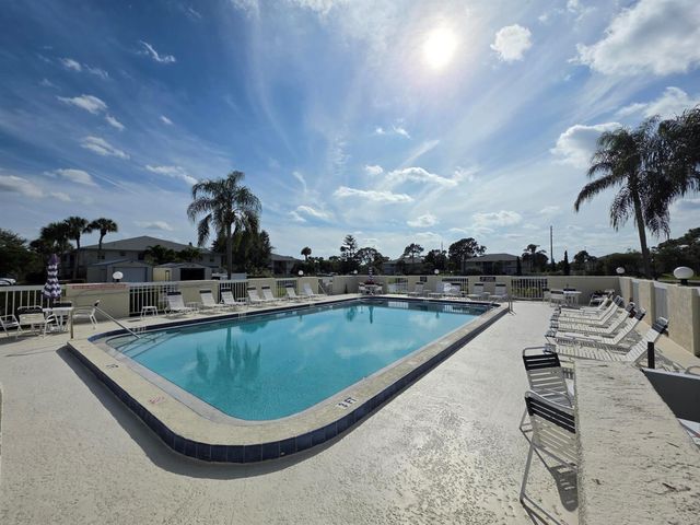 1503 SE Royal Green Circle 201, Port St Lucie, FL 34952