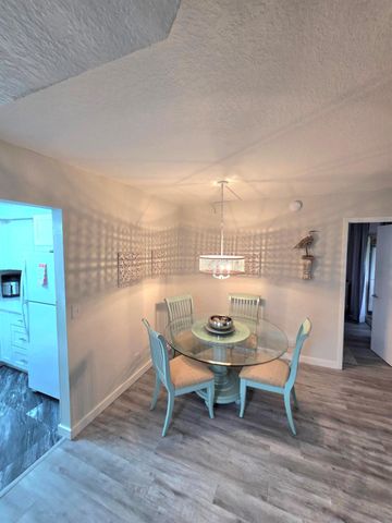 1503 SE Royal Green Circle 201, Port St Lucie, FL 34952