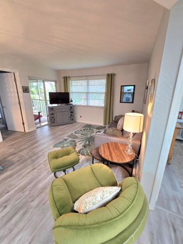 1503 SE Royal Green Circle 201, Port St Lucie, FL 34952