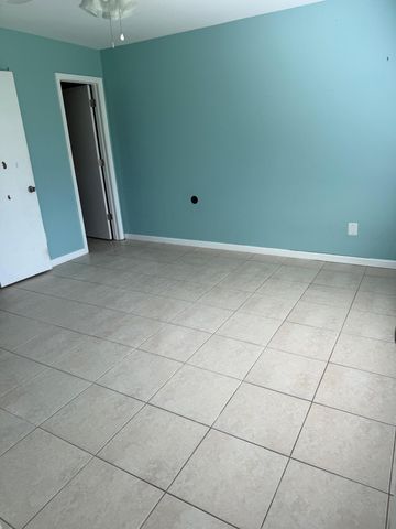 1456 SE Rivergreen Circle, Port St. Lucie, Port St Lucie, FL 34952