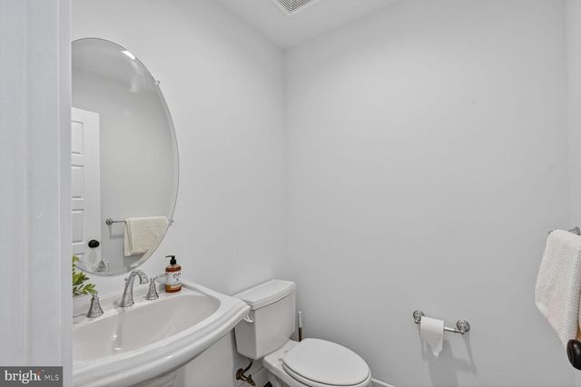 2373 WYETH ST, Silver Spring, MD 20906