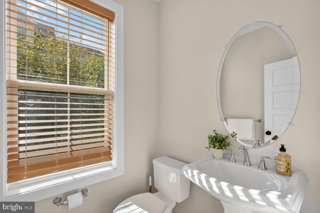 2373 WYETH ST, Silver Spring, MD 20906