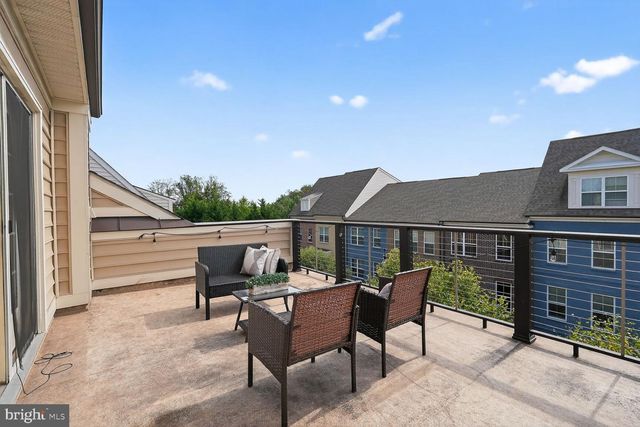 2373 WYETH ST, Silver Spring, MD 20906