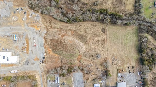 113 Cobb St, Shelbyville, TN 37160