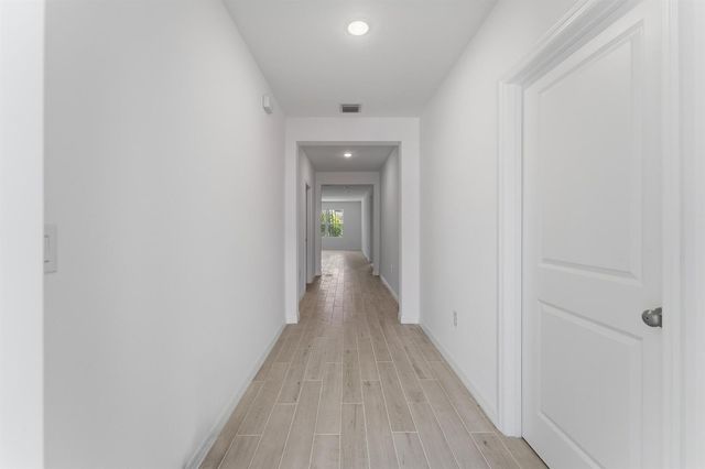 841 NW Archer Avenue, Port St. Lucie, FL 34983