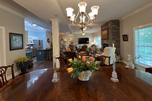 1425 Bartlett Hollow Rd, Petersburg, TN 37144